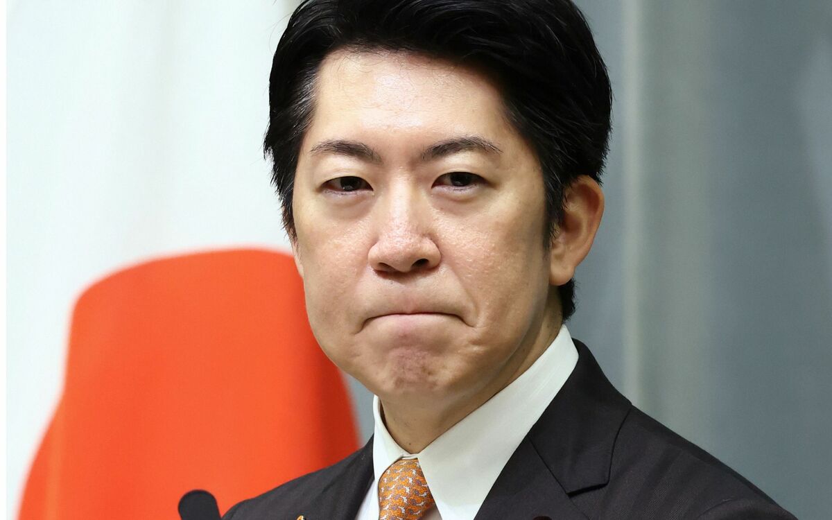 「お金にだらしない」「ただでさえ裏金で“出禁”なのに」佐藤啓・官房副長官がコロナ補助金不正受給団体から献金…厳しい指摘相次ぐ | 文春オンライン