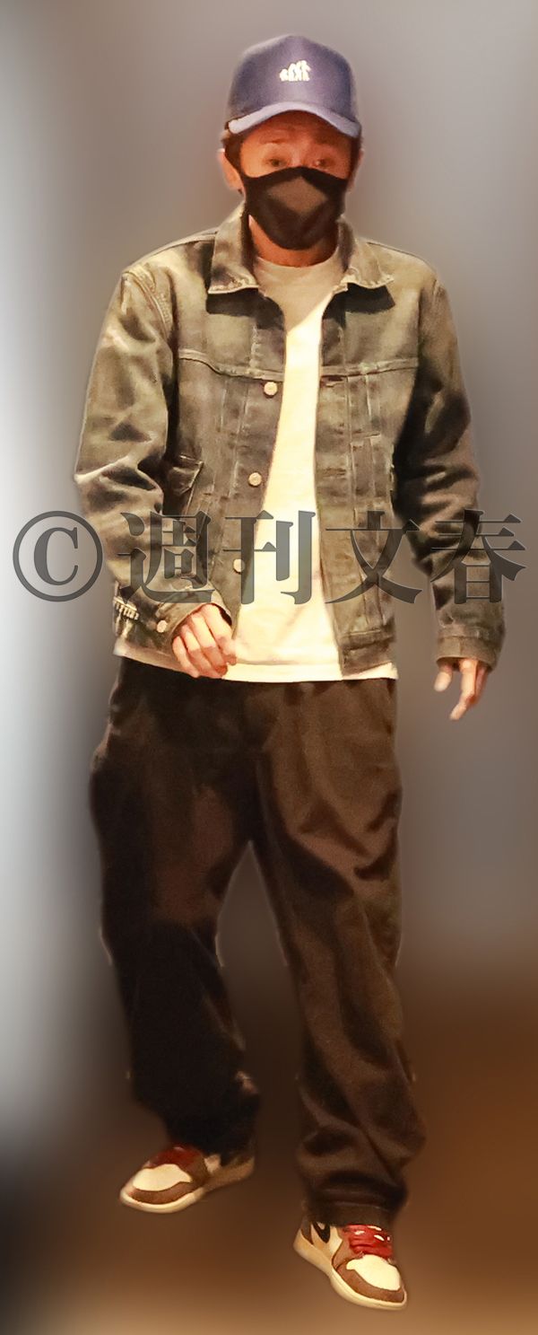 スクープ撮》嵐・大野智（45）「禁じられた愛」 | スマートニュース