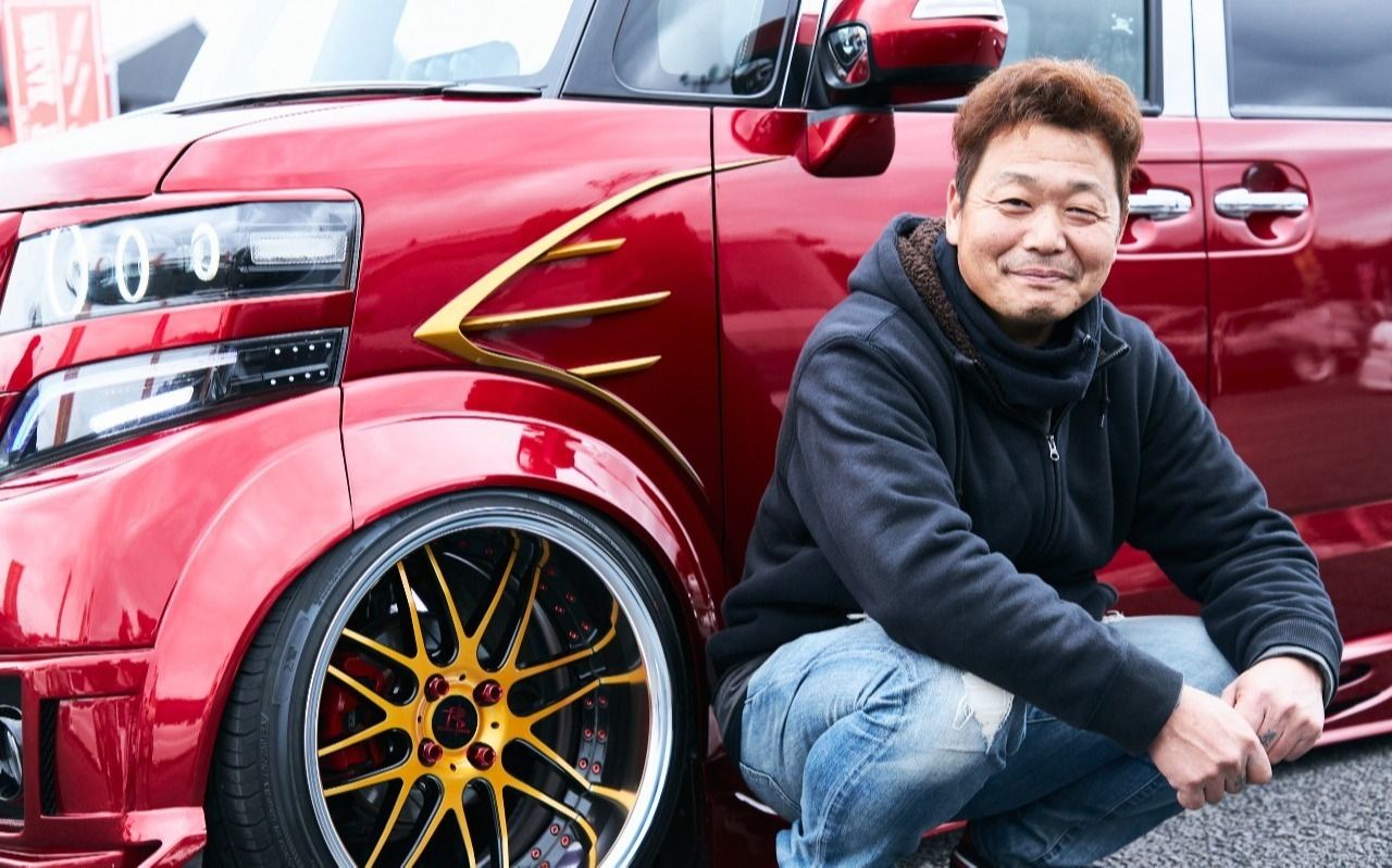 Schon カスタムキュー【日曜日まで限定セール中】 日産 キューブ 1.5 15X Mセレクション エアサス装着・カスタム車の中古