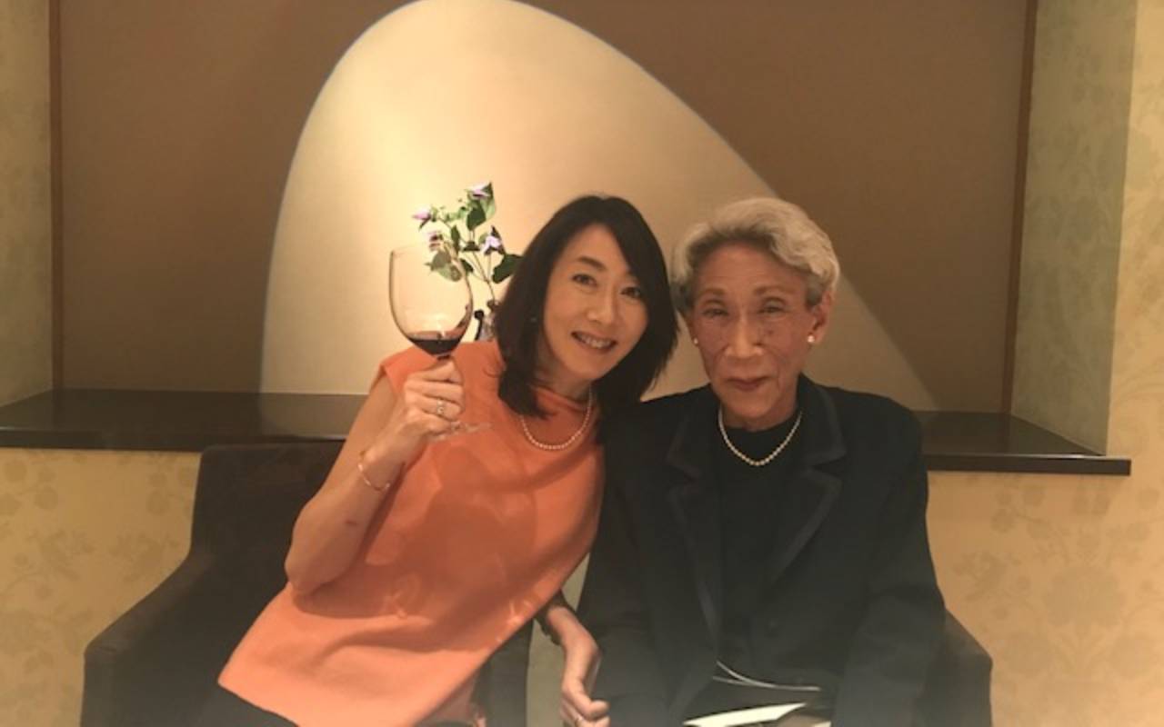 小林 麻央 の 母親