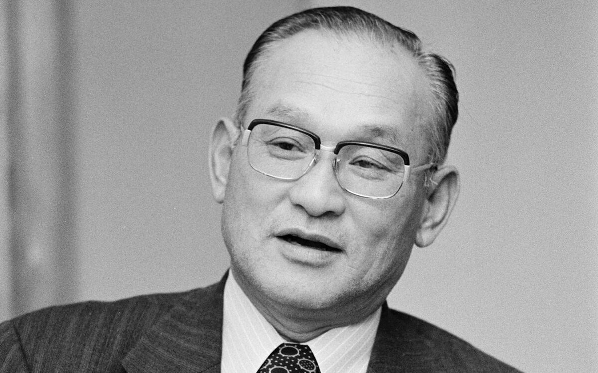 川上貴 Java 川上哲治 哲のカーテン | 川上 貴光 | 文藝春秋PLUS