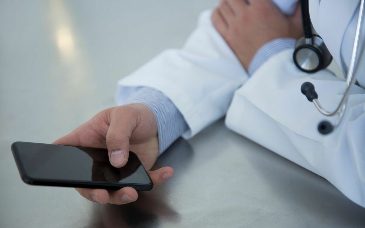 (3ページ目)“特権意識の塊のような医師”の異常すぎる不倫欲…罪悪感を覚えず不倫できる男性の“思い込み” 文春オンライン