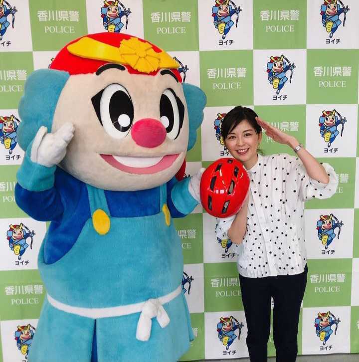 アップルストア香港IFCモールの夜