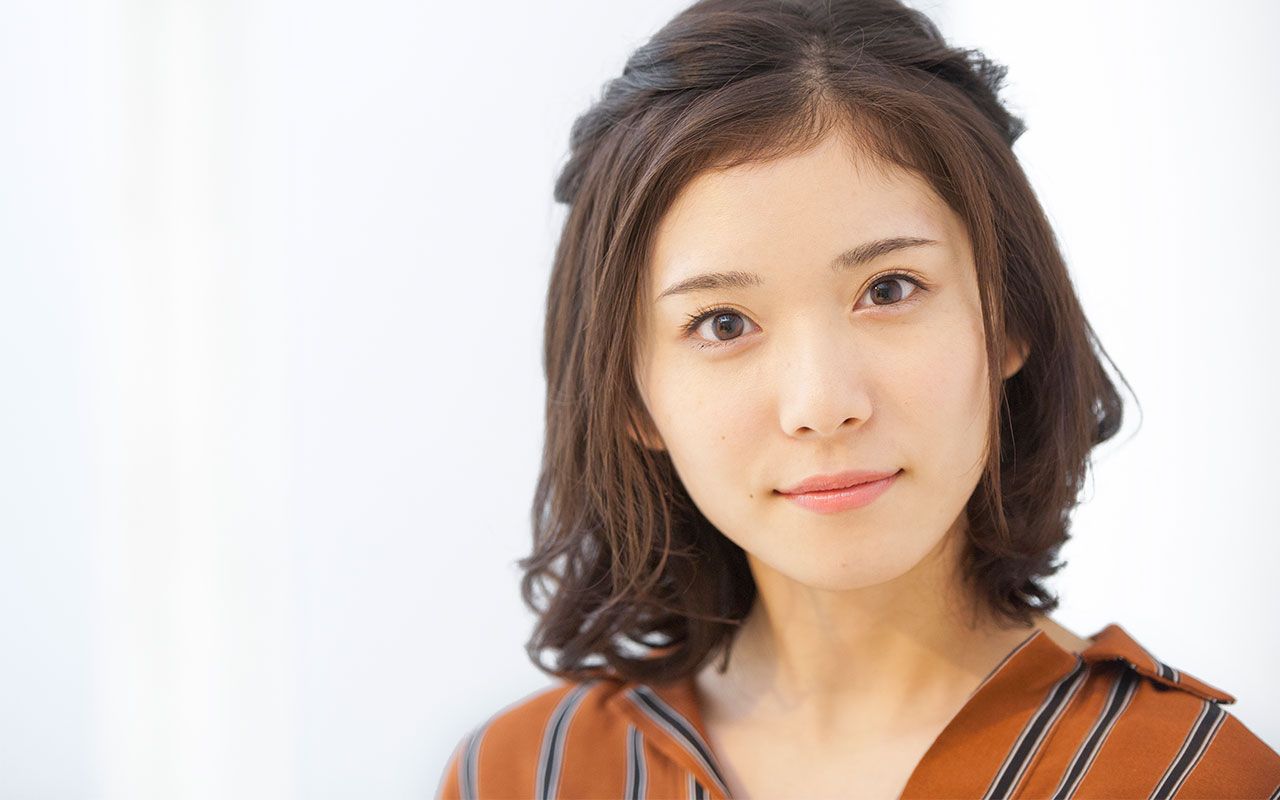 ご存知ですか 2月16日は松岡茉優 23歳の誕生日です 文春オンライン