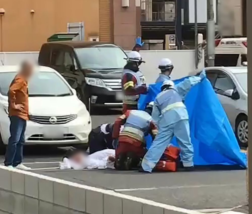 写真 2ページ目 待て こら 白昼堂々 岡山銃撃 勃発 山口組超武闘派 高山若頭 ノールール カチコミ で抗争再開か 文春オンライン