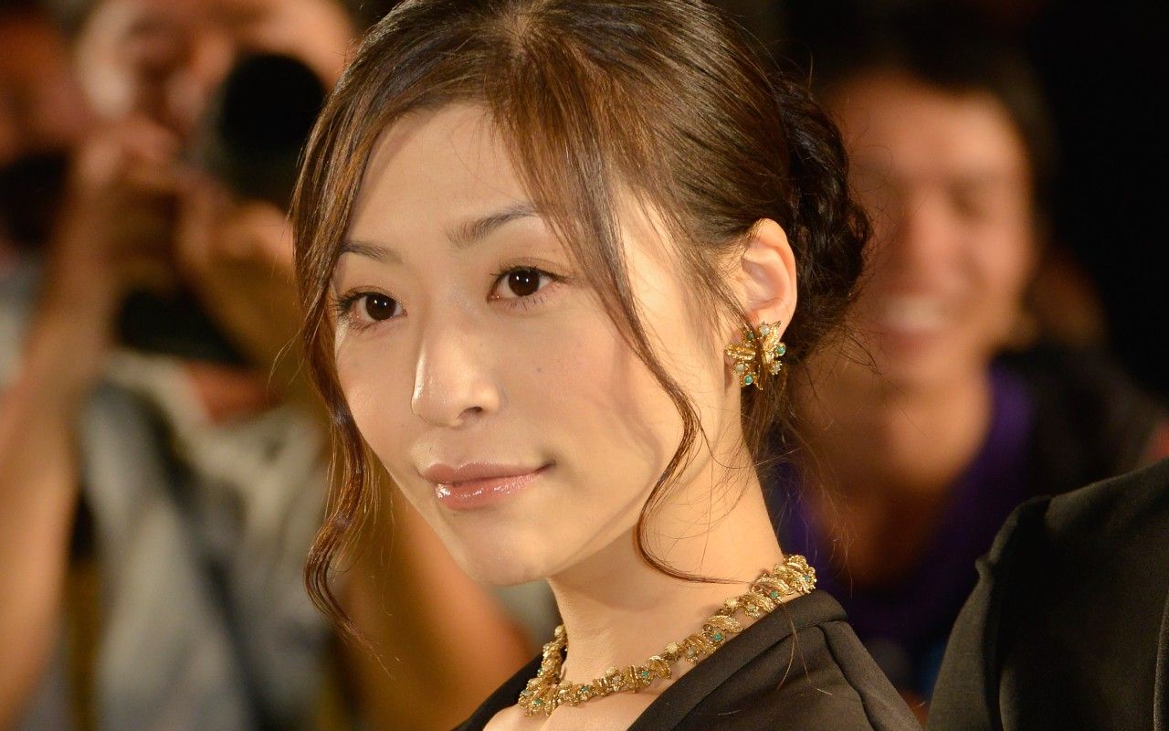 内田 慈 女優