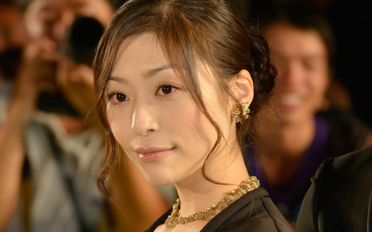 内田慈女優