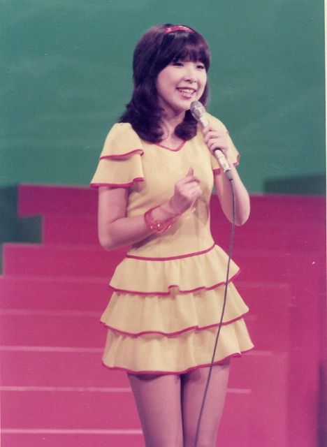 伊藤蘭さんも公認‼未使用キャンディーズのミニフィギュア12種類