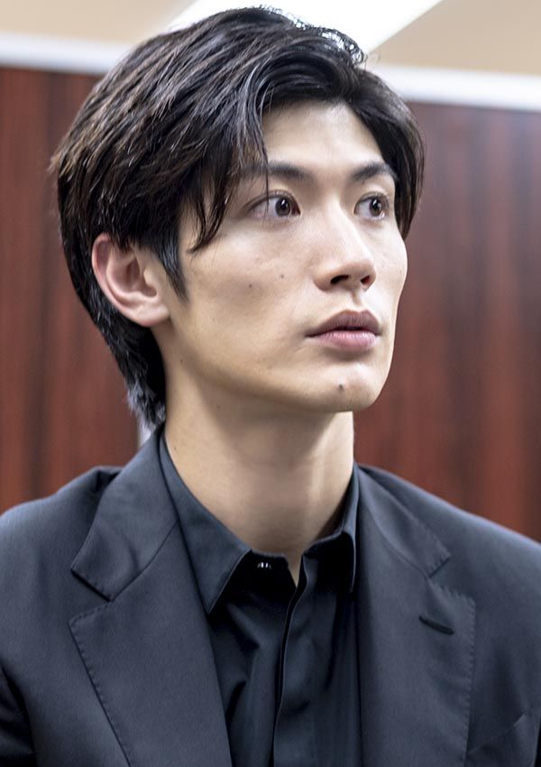 写真](2ページ目)《大河ドラマ主演の陰に》三浦春馬が、くすぶる吉沢亮