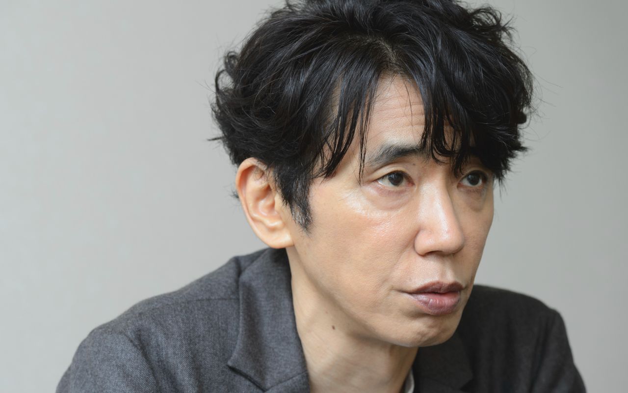何かを洗脳するような映像が…」「人間に擬態している」ユースケ