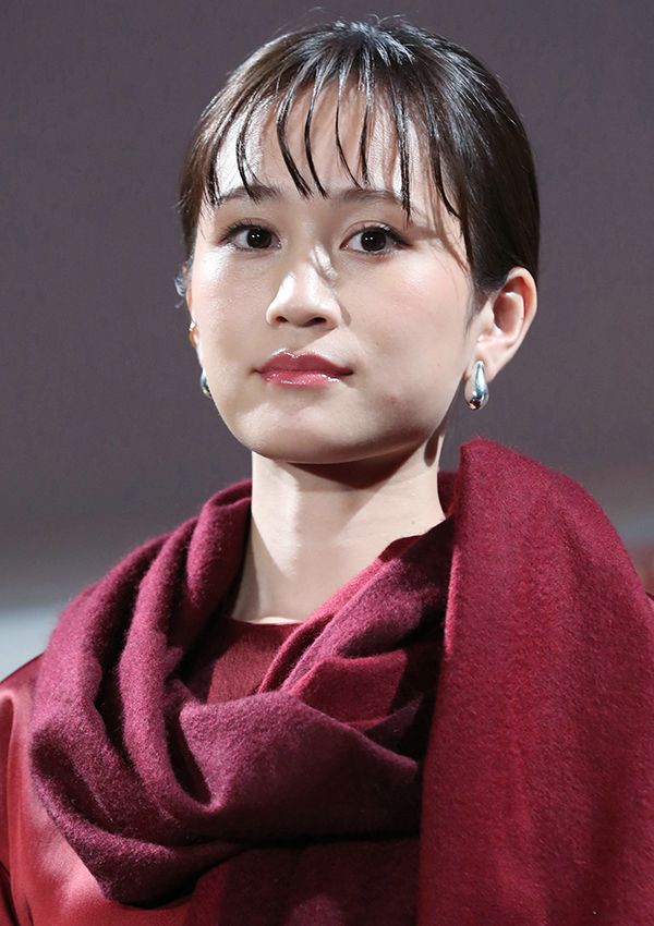 難しい人だから 前田敦子 と勝地涼 伝説のお母さん をめぐる 嫁姑のミゾ 事件 離婚協議中 文春オンライン 昨年11月ごろ 勝地さんの兄弟が 前田 ｄメニューニュース Nttドコモ