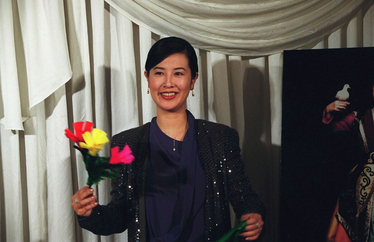 名取裕子のヌードアイコラ [写真](9ページ目)伝説となった激しい絡み、義母との関係に苦しみ…名取裕子65歳、独身を貫く“女優魂” | 文春オンライン