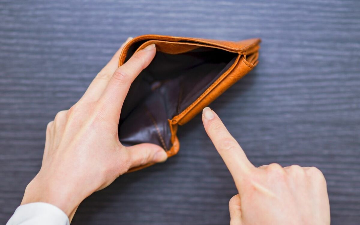 飲食代金の“ワリカン”文化は当たり前？ 「相手に奢らない」人が日本人に多くなった“歴史的経緯” | 文春オンライン