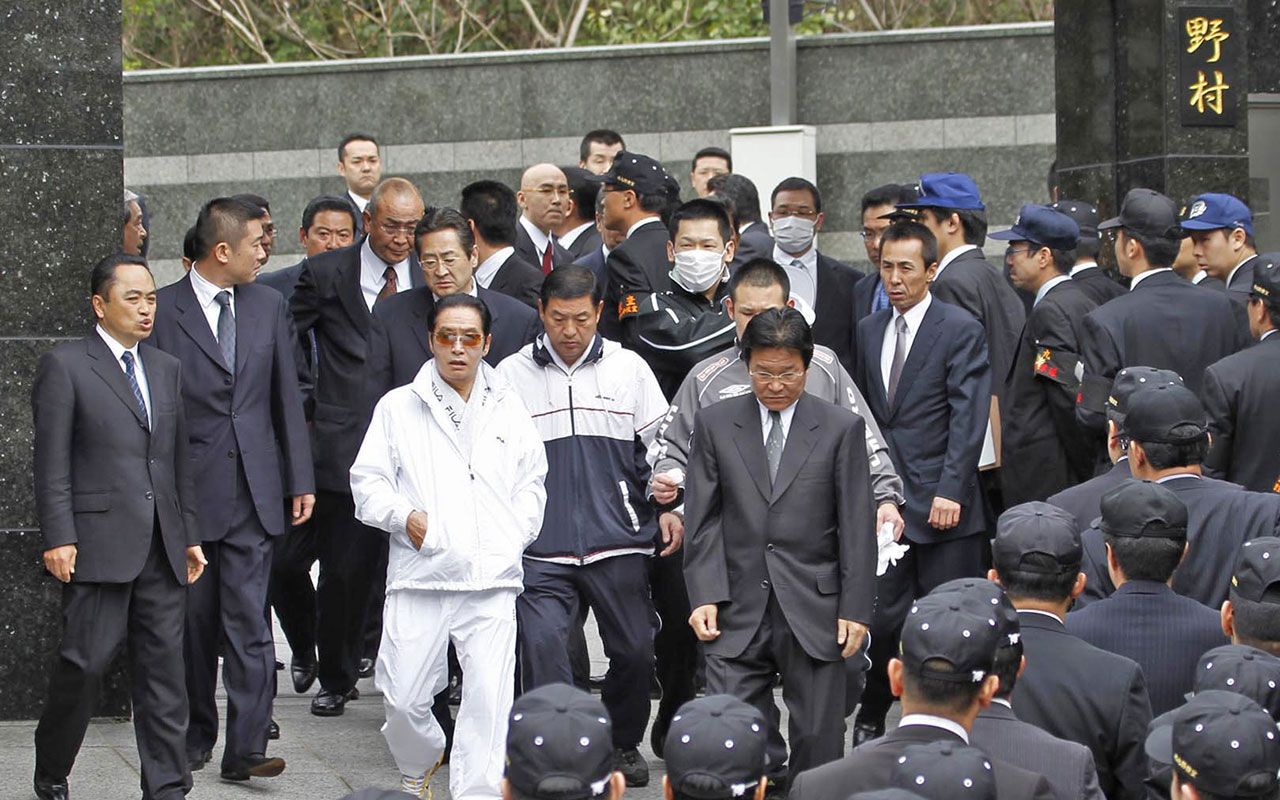 2ページ目 死刑判決に控訴 野村悟が来ると幹部は慌てて正座を 工藤会壊滅作戦を指揮した福岡県警元刑事が見た 総裁 の真の姿 文春オンライン