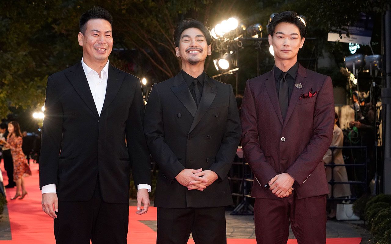 あんたら人間を喰ってる！」容赦のない“食人村”の狭すぎる“村社会