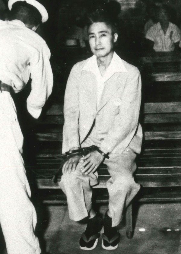 [写真](2ページ目)12人の殺害容疑で死刑判決を受けた高名な画家…どうして彼は39年も刑が執行されなかったのか 文春オンライン