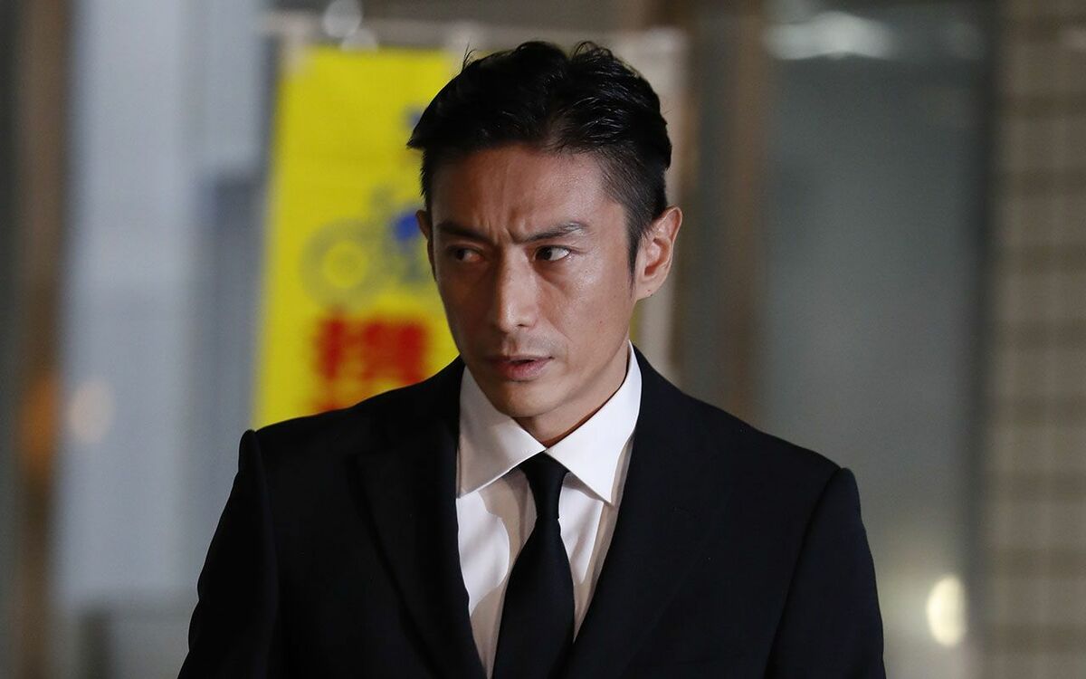 座右の銘は 挫折禁止 完璧すぎる男 伊勢谷友介に執行猶予判決 法廷で見せた 大麻信奉者 のホンネ 文春オンライン