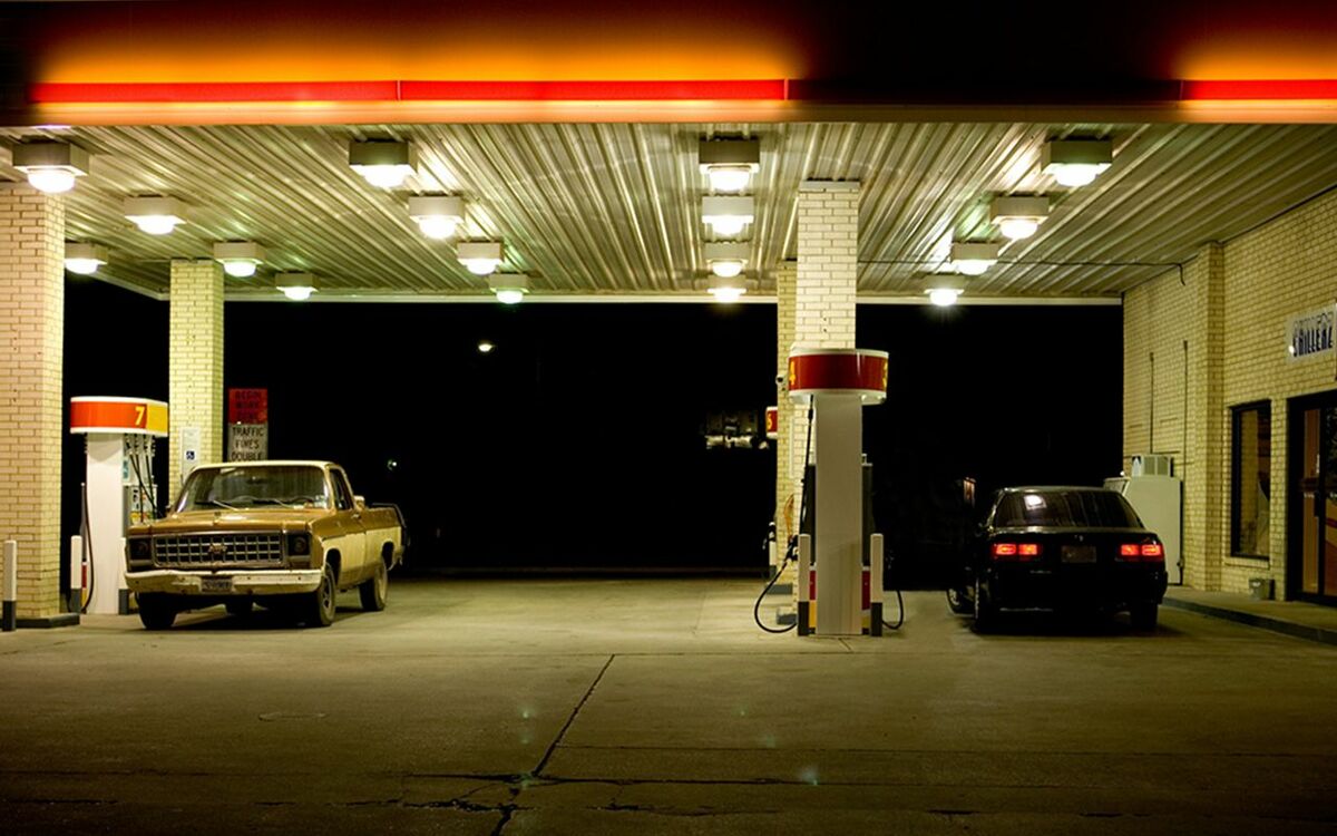 「死ねばみな平等だ」クレジット払いを断られただけで射殺…たった8日で“10人を殺害”史上最悪の犯罪者（19）の「身勝手すぎる殺人理由」（海外の事件・1957年） | 文春オンライン