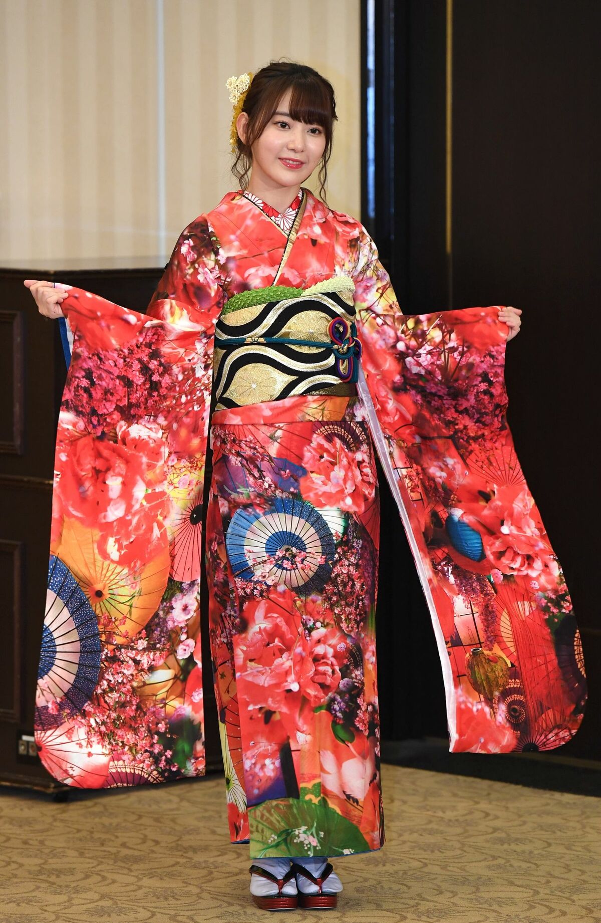 写真]HKT卒業で“再び過熱” IZ*ONE宮脇咲良の「BTS事務所」移籍説が韓国