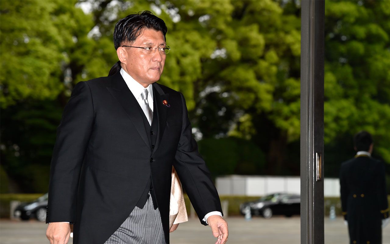 平井デジタル相の親族企業 四国新聞はなぜ共同記事を 足し引き したのか ワニ新聞 の持つ思惑やいかに 文春オンライン