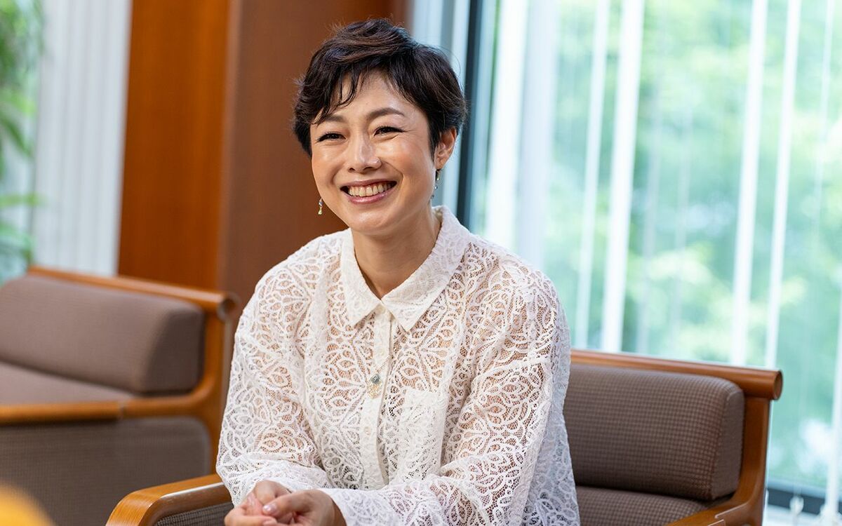 阪神「六本木密会報道」の週刊文春に有働由美子がモノ申す! ファン歴30年、虎党アナが語る阪神ファンの本音《優勝記念インタビュー》 | 文春オンライン