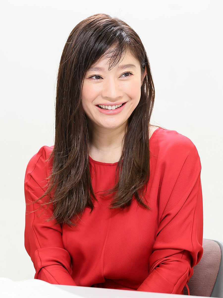 私も大きくできるよ とふくらませて 共演者を驚愕させた篠原涼子 鼻の穴大きさ比べ 文春オンライン コロナ禍で 再放送ドラマが活況を呈した2 ｄメニューニュース Nttドコモ