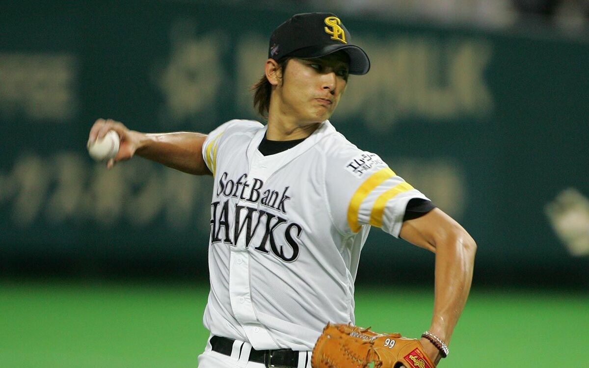 格安最新作斉藤和巳投手レプリカユニフォームです。 応援グッズ