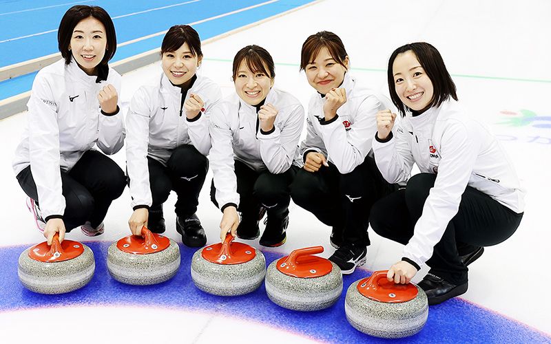カーリング女子日本代表が そだね を 封じた 理由 報道陣から求められると 文春オンライン カーリング女子日本代表が そだね を 封じた 理由 報道陣から求められると 文春オンライン