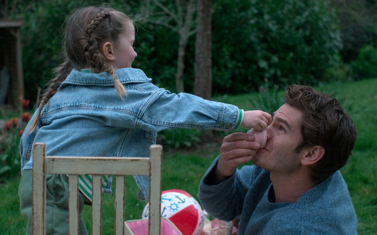 映画『We Live in Time この時を生きて』》フローレンス・ピュー、突然