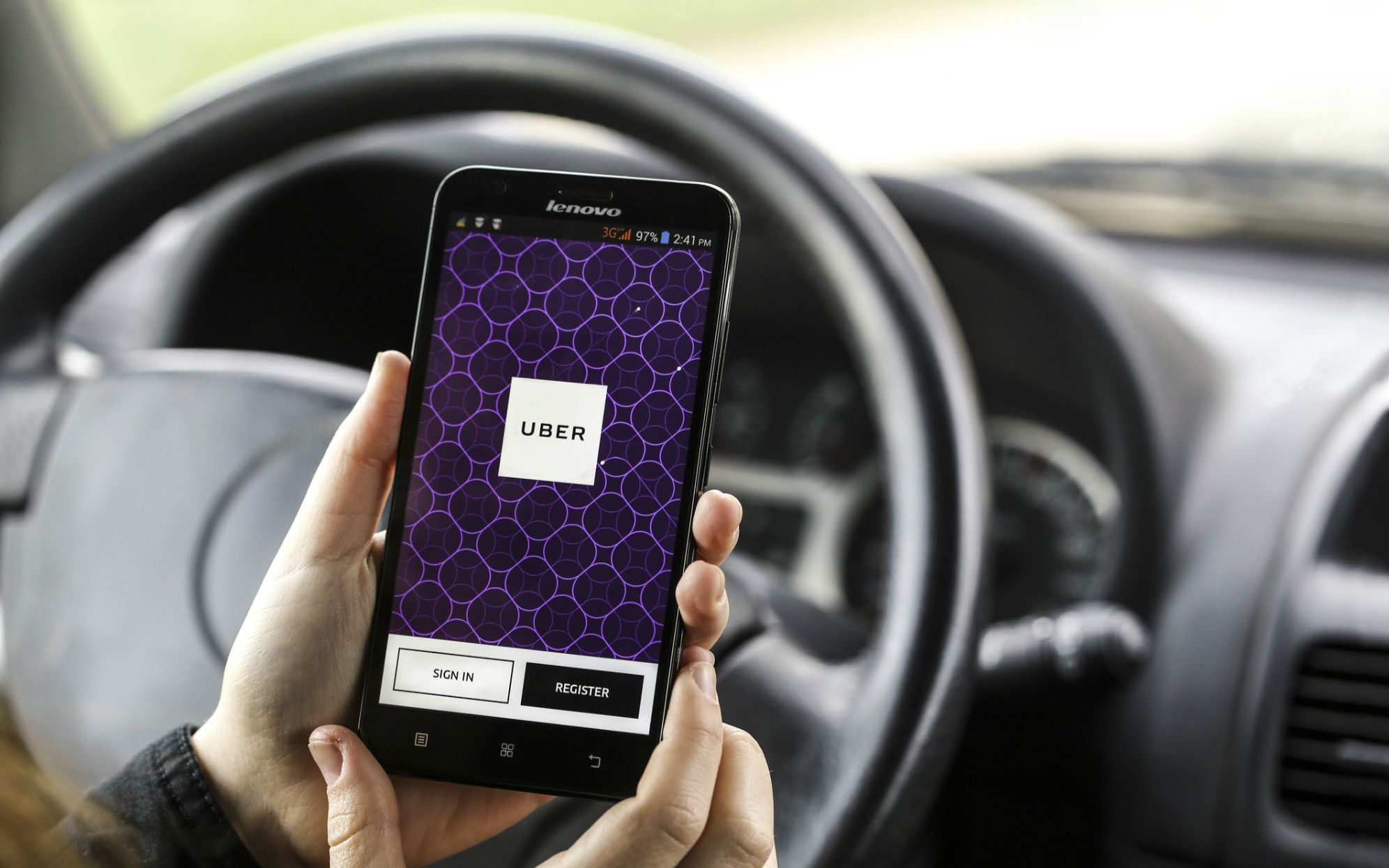 まだUber、Airbnbを使ってないの？  文春オンライン