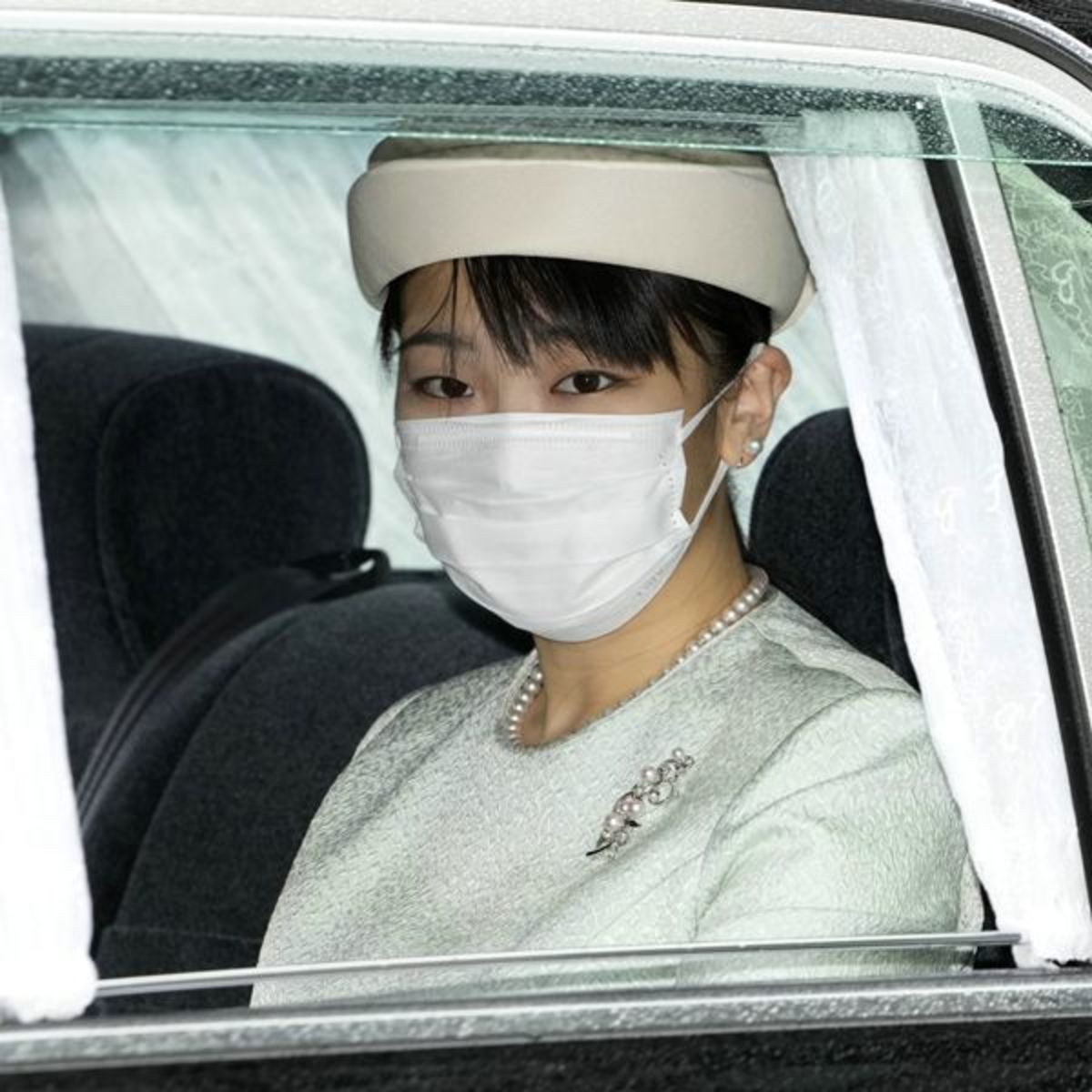 眞子さまは海外脱出を選ぶしかなかった 税金で生活している人に生き方の自由はない という発想は危険 文春オンライン 眞子さまは海外脱出を選ぶしかなかった 税金で生活している人に生き方の自由はない という発想は危険 文春オンライン