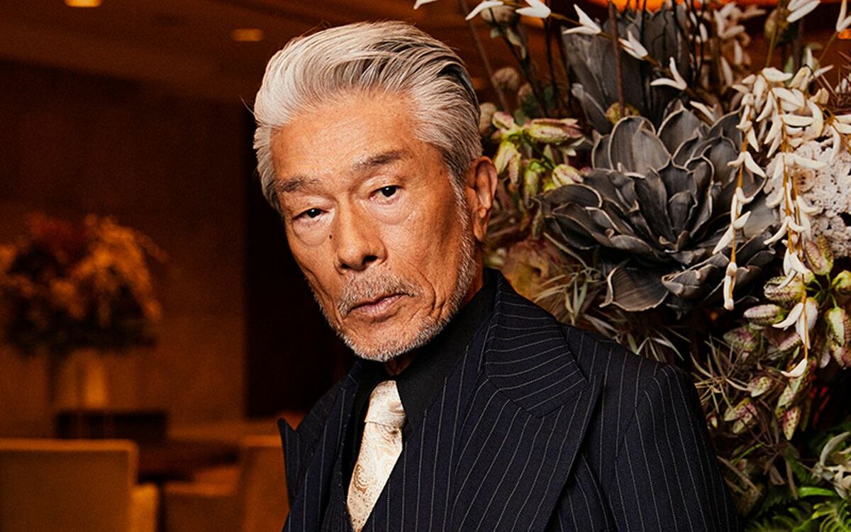 「こんなにキレのある80歳はいない」ブルース・リーと親しく付き合い、サモ・ハンとはメル友…俳優業60年の現役アクション俳優が今も戦い続けるワケ | 文春オンライン