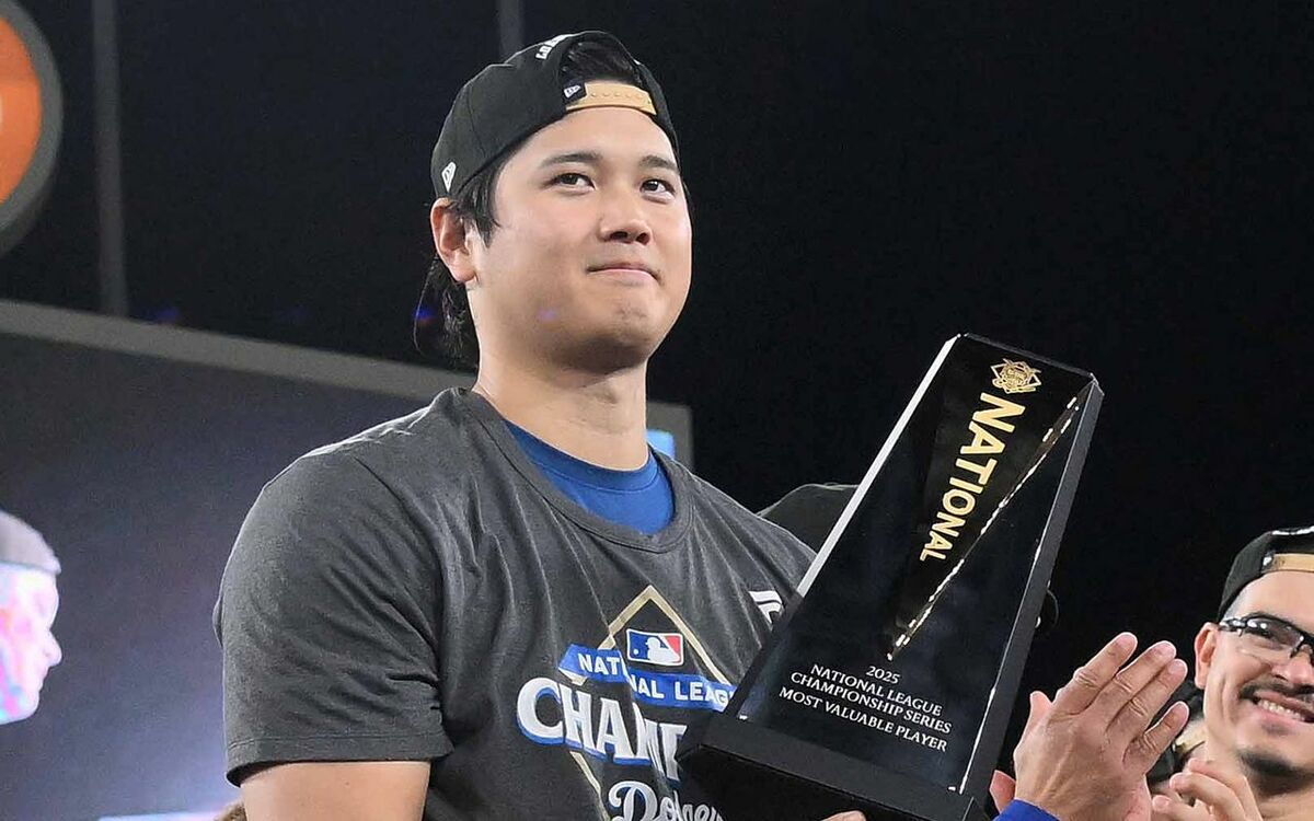 MLB名物記者が断言「オオタニはゴッドファーザーだ！」極度の打撃不振→優勝決定シリーズMVPへ復活「ターニングポイントはどこに？」 | 文春オンライン