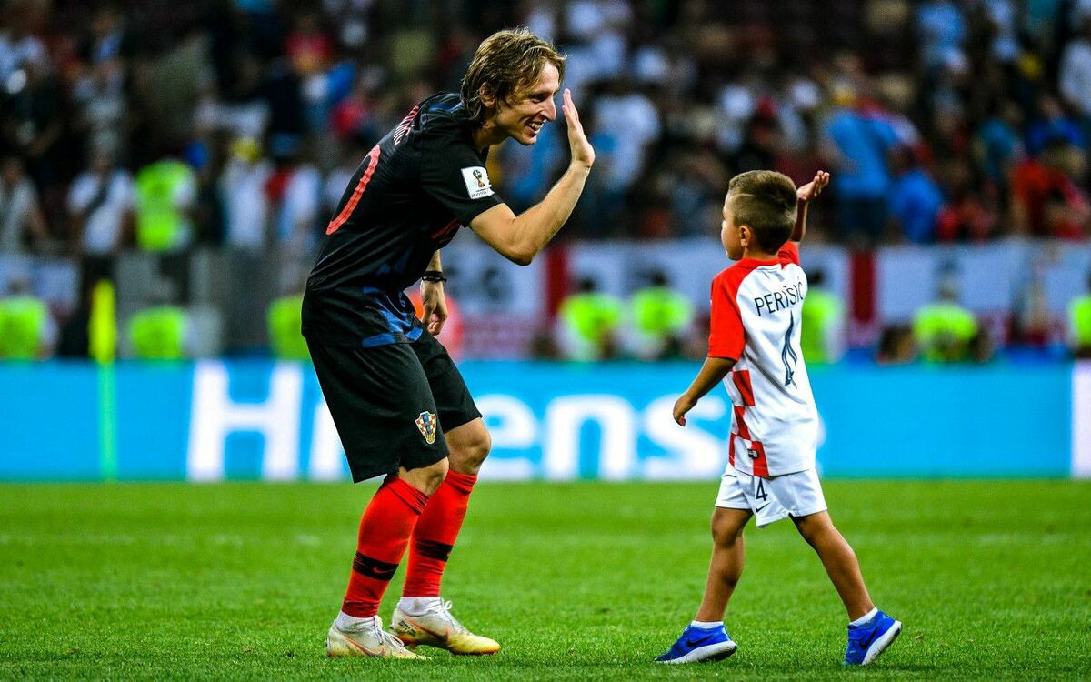 W杯決勝進出の 小国 クロアチア 強さの秘密は あきらめない心 文春オンライン