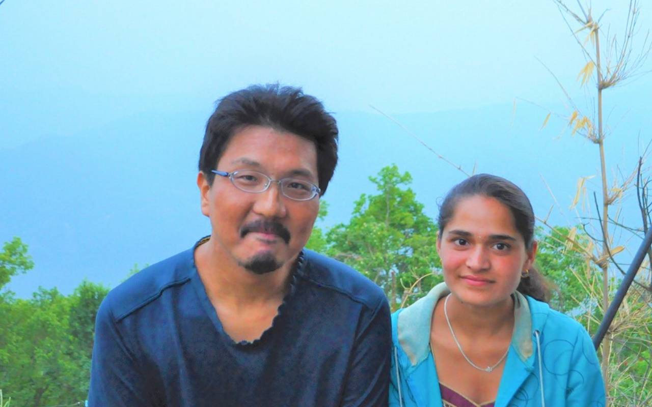 2ページ目 15歳下のネパール人女性 20 と結婚した男性の壮絶すぎる人生 ネパールのカースト上位の役人にいびられ 村の老人には騙された 文春オンライン