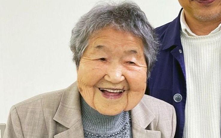 歌う哲代おばあちゃん103歳！