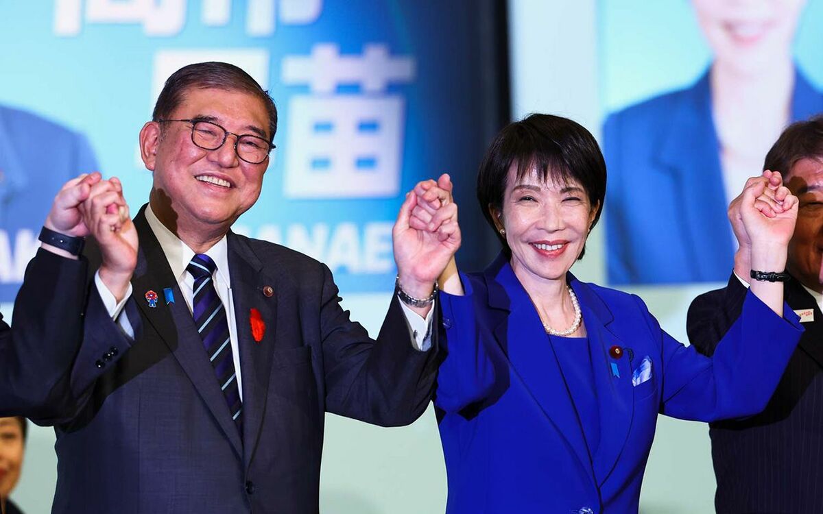 「父に代わってお祝いの言葉を…」小学生時代の高市早苗首相が結婚式でみせた“女性宰相の片鱗” | 文春オンライン