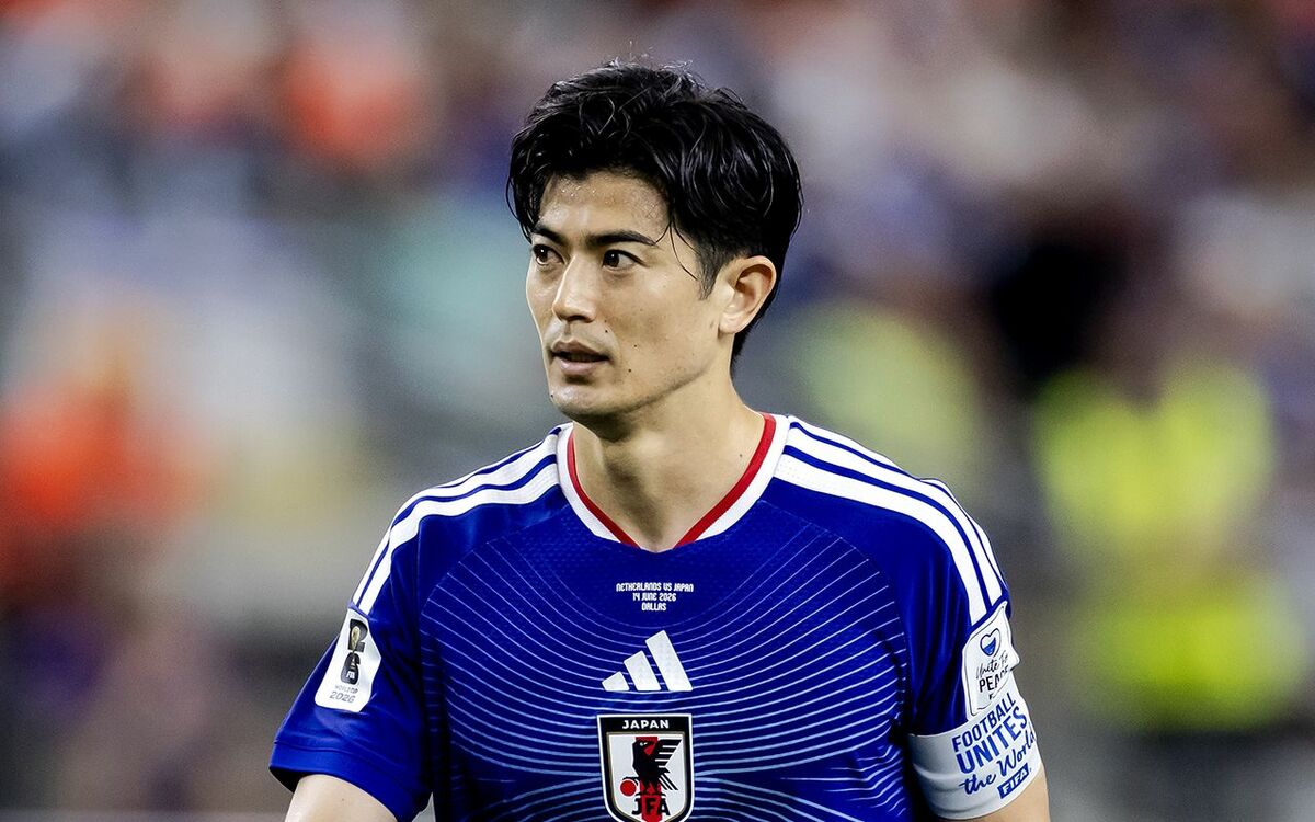 卒業式で撮影に行列、女優妻と10年愛…“モテ男”サッカー日本代表・谷口彰悟(34)の「男前すぎる素顔」 | 文春オンライン