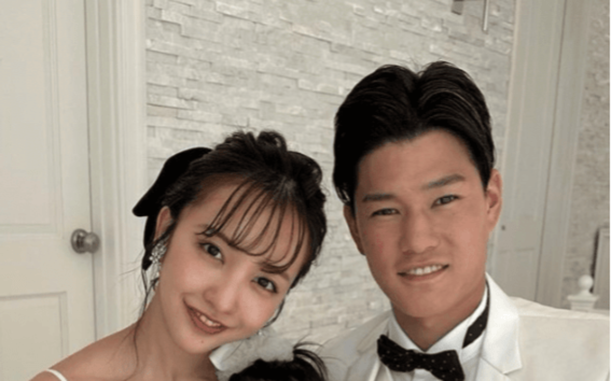 ヤクルト優勝旅行の地でビキニ姿も披露…板野友美31歳と「選手の妻のことは書かないで」問題 | 文春オンライン