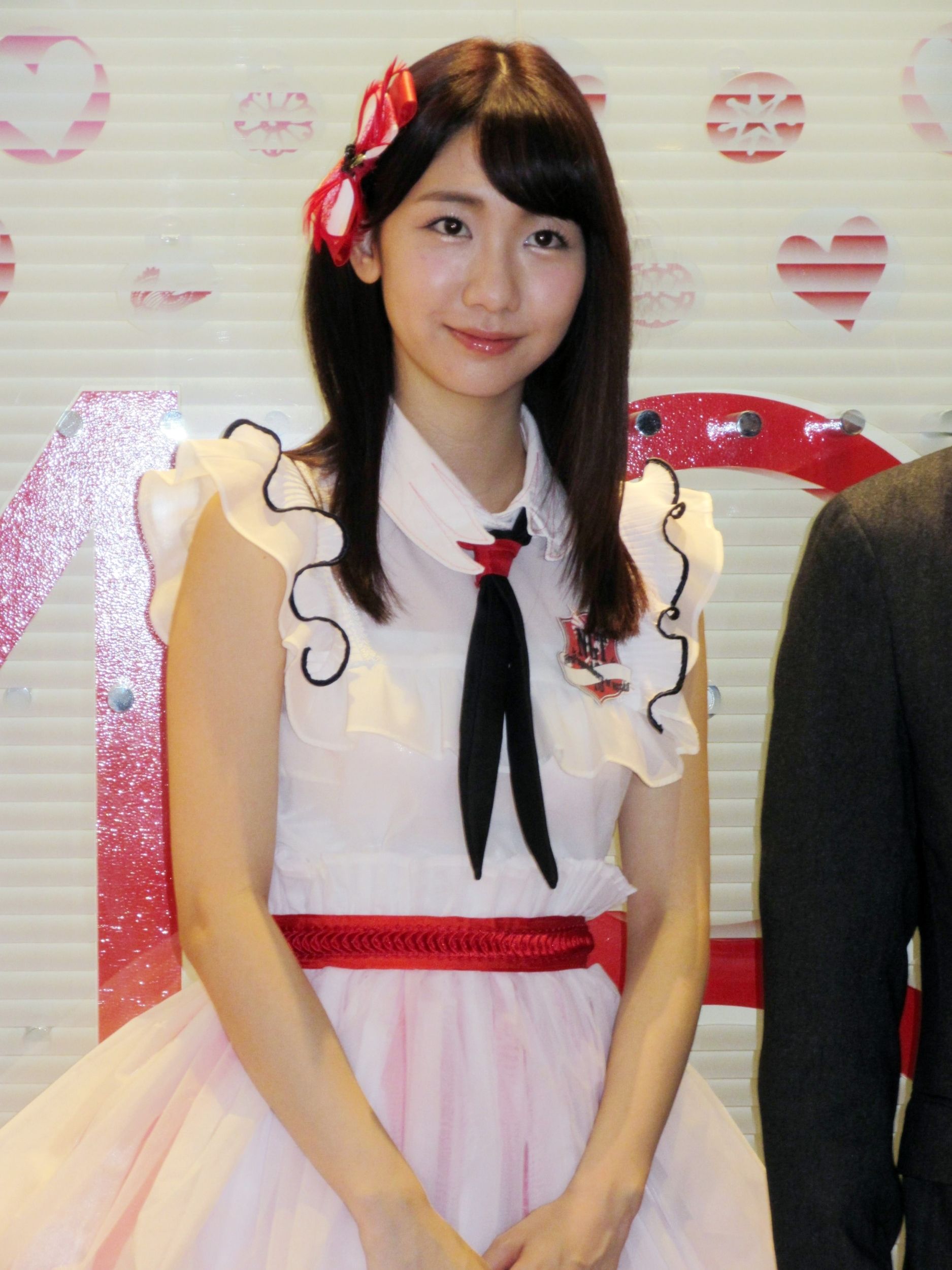 もしも 歌うことや踊ることが出来なくなったら 10万人に1人の難病 を患うakb48 柏木由紀 30 が活動再開 文春オンライン 先月より脊髄髄内腫瘍の摘出手術と治療の ｄメニューニュース Nttドコモ