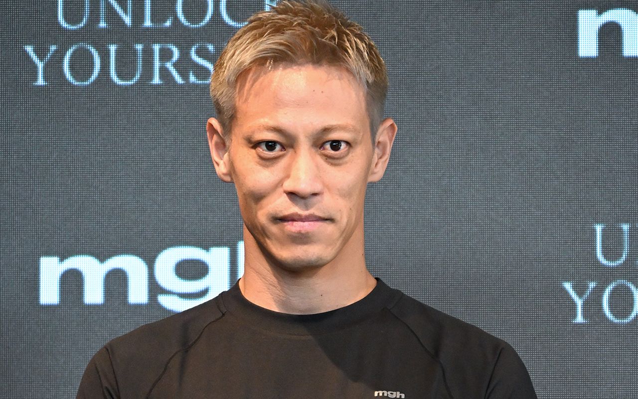 本田圭佑の“視聴率37％”名解説はスナックで生まれた!? スナック事業に 