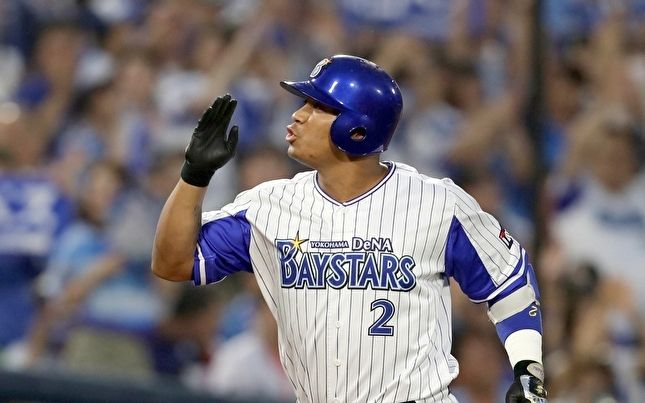 ロペスはただの 助っ人 じゃない ベイスターズを去る 背番号2 が教えてくれたこと 文春オンライン