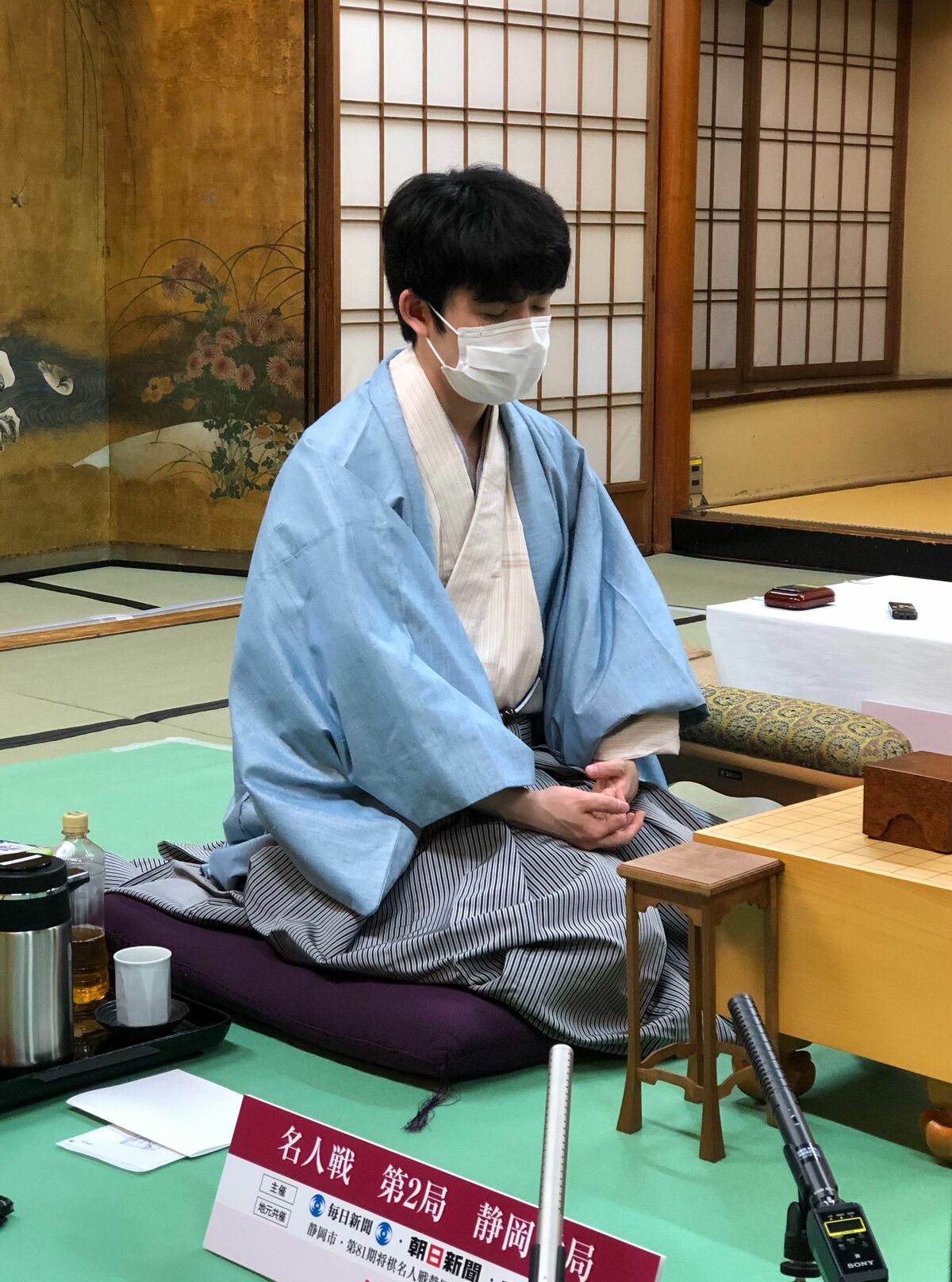 [写真](11ページ目)対局中の藤井聡太が突然「ガックリ」 AIの評価値よりも藤井の対局姿勢のほうが“信頼できる”これだけの理由 | 観る将棋 ...