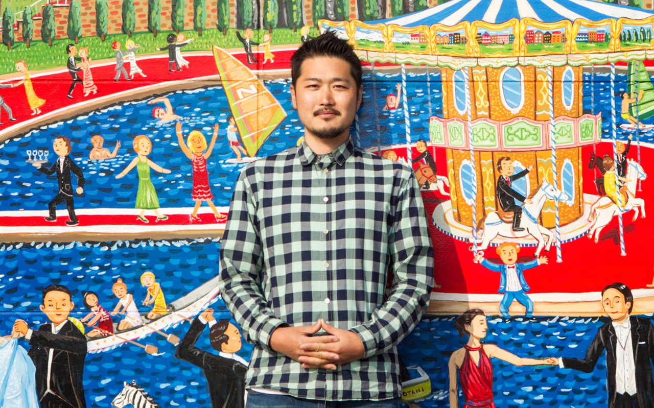 世界の壁に絵を描き続ける男・ミヤザキケンスケの想い | 文春オンライン