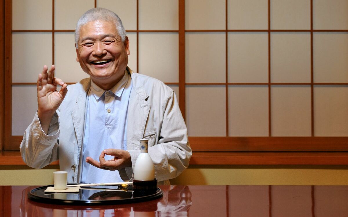 南 伸 坊