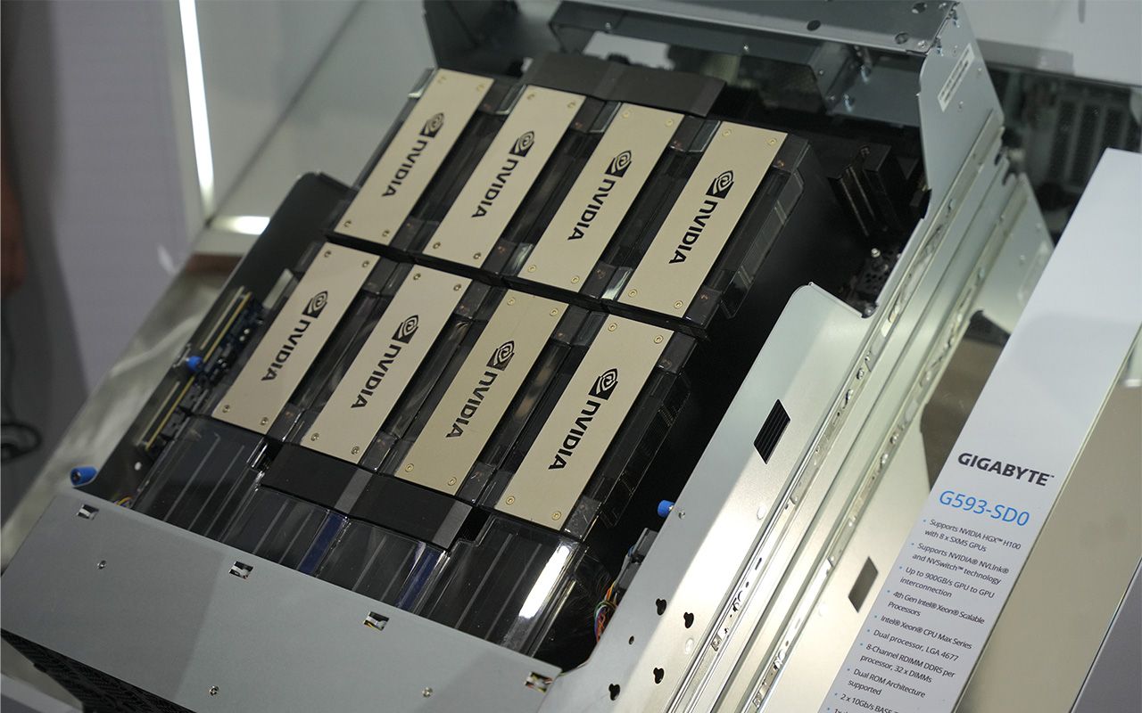 社員の年収は2000万円？〉“時価総額世界3位”  米半導体大手エヌビディア日本法人代表に緊急取材「ウチの会社は結構特殊なことを…」「創業者とは一緒にラーメンの行列に」 | 文春オンライン