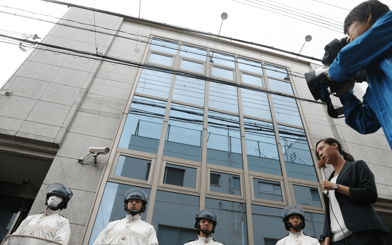 2ページ目 山健組にあらずんば 山口組にあらず 武闘派 だったはずが 求心力を失う一因となった5代目山口組組長の 動揺 文春オンライン 2ページ目 山健組にあらずんば 山口組にあらず 武闘派 だったはずが 求心力を失う一因となった5代目山口組組長の 動揺 文春オンライン