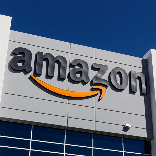 5ページ目 なぜすぐに救急車を呼ばないのか 業務中の死亡事故が相次ぐ アマゾン物流センター の異様な実態 文春オンライン