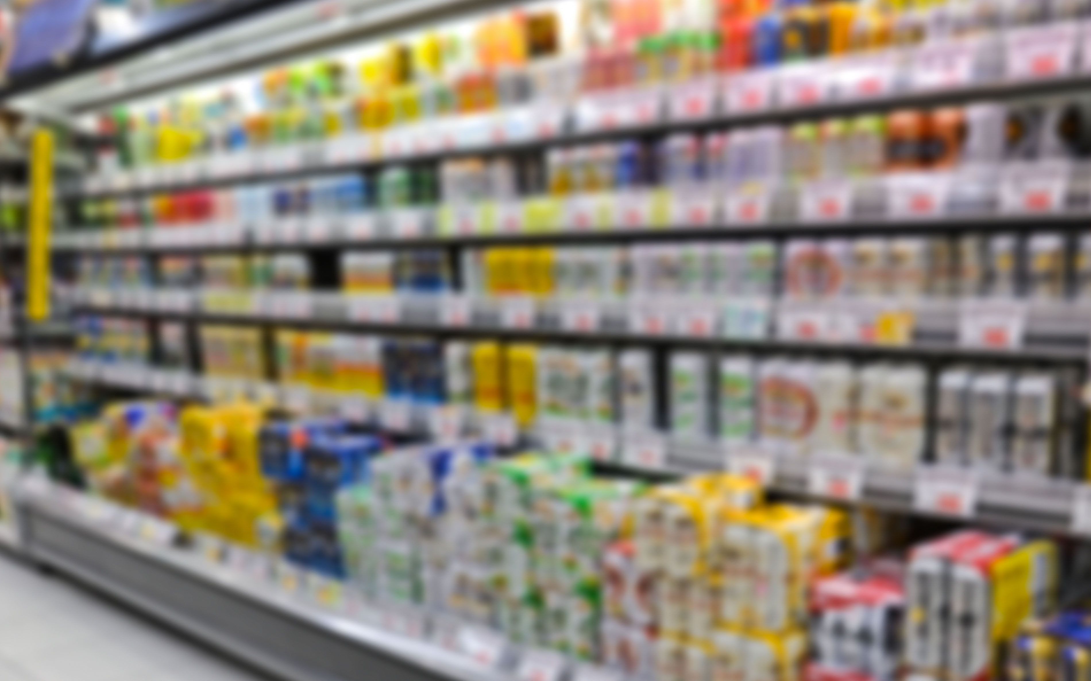 500ml缶3本飲むと自分を失って ストロング系チューハイに 薬物 としての対策が必要なワケ 文春オンライン