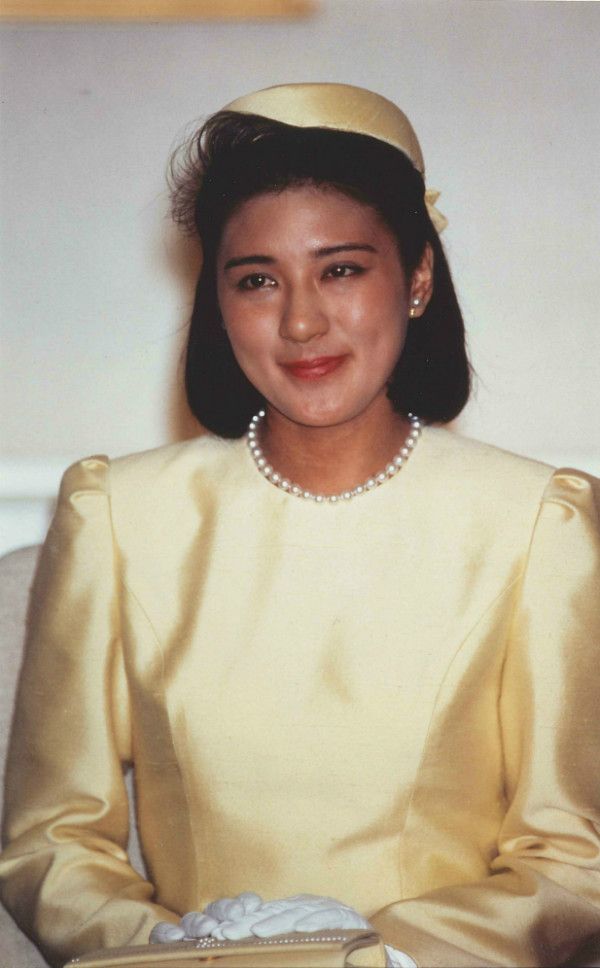 雛人形 立ち雛 小和田雅子様1992年ご婚約記念 91ZSBEqXuqL._AC_UF350,